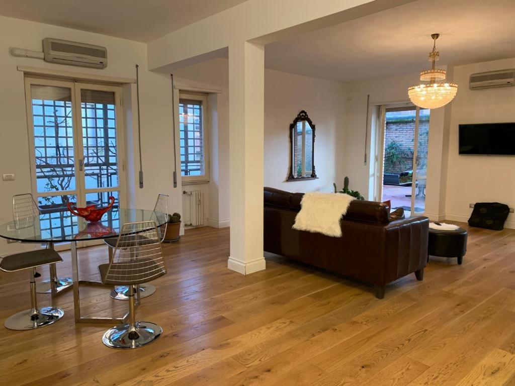 Casa Mentana Appartement Terni Buitenkant foto